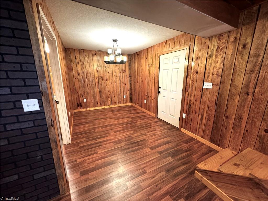 475 Spicer Road