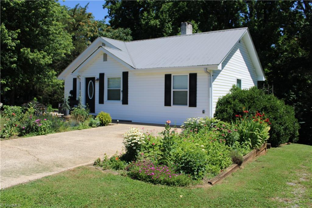 207 Turkey Ford Road