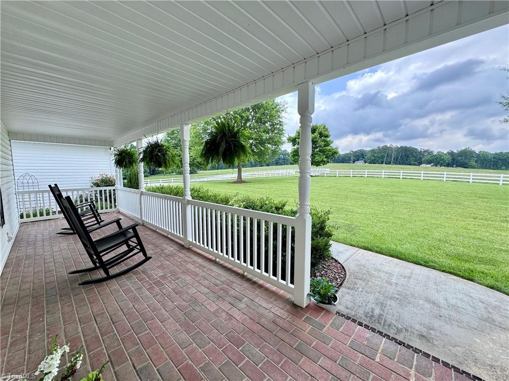387 W Tate Drive
