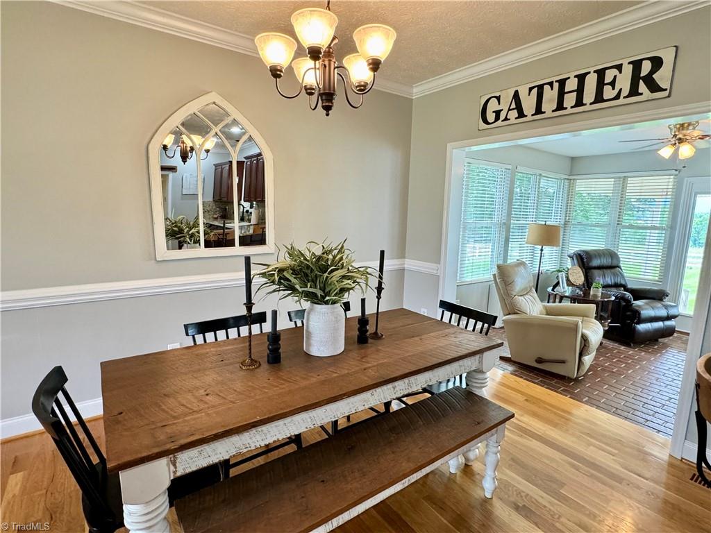 387 W Tate Drive