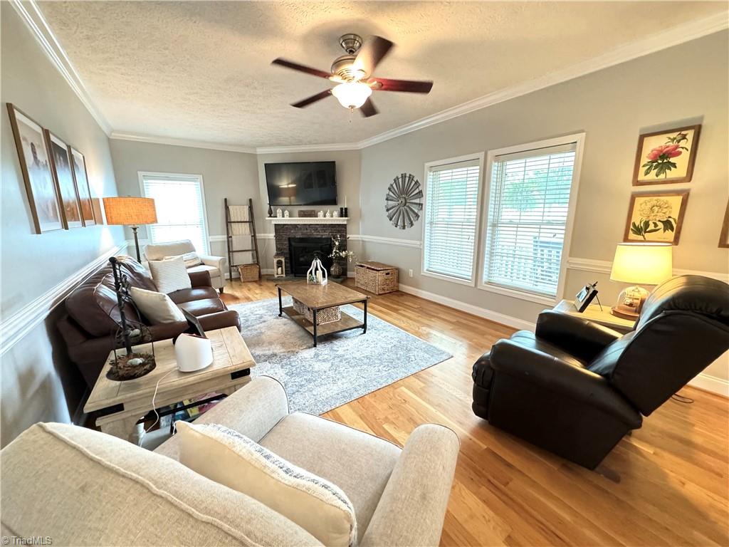 387 W Tate Drive