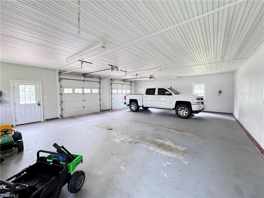 387 W Tate Drive
