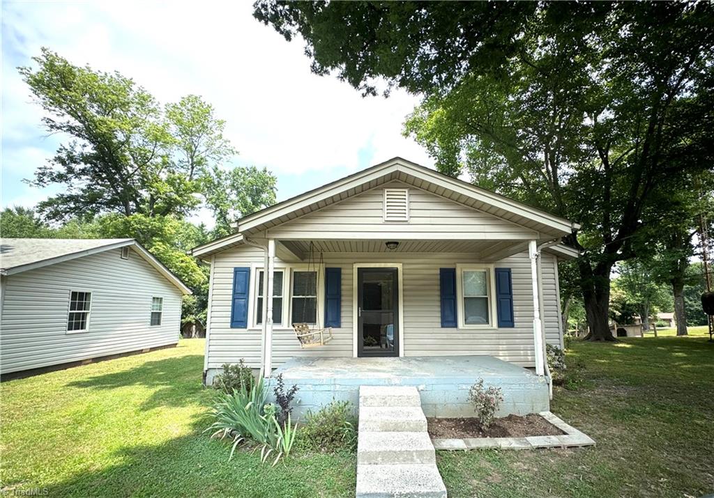 112 Pinnix Street