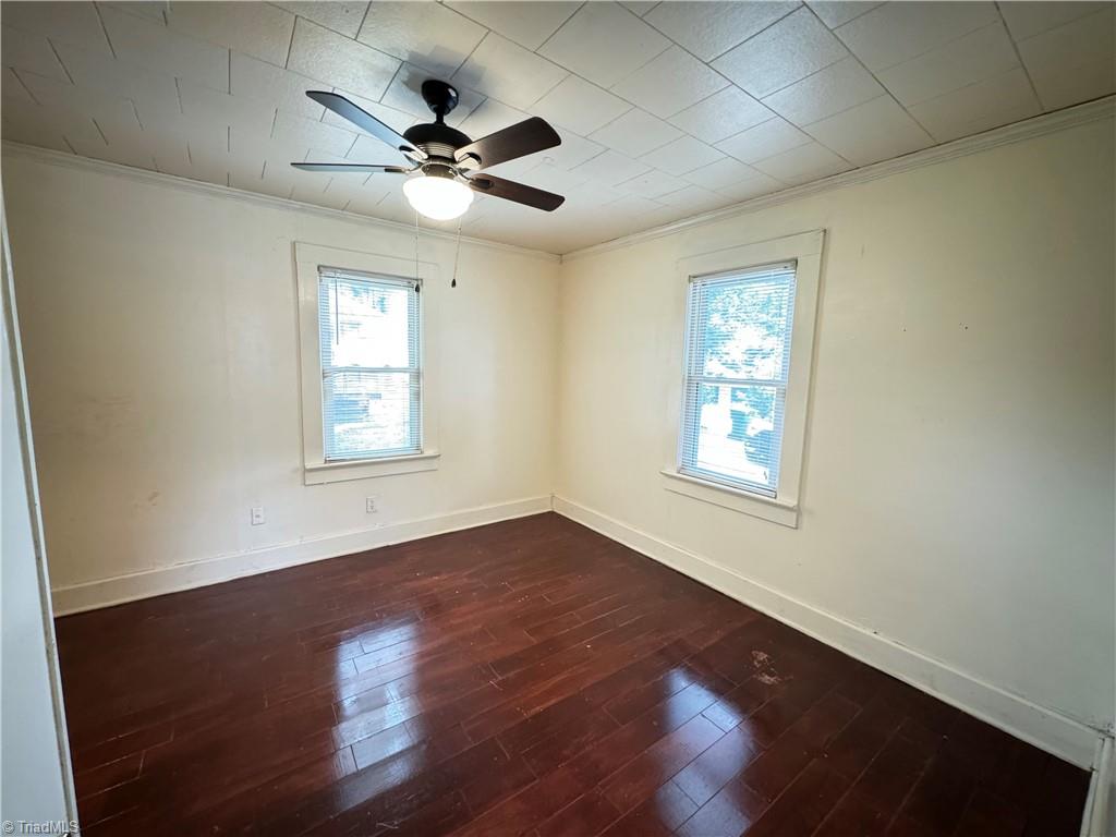 112 Pinnix Street