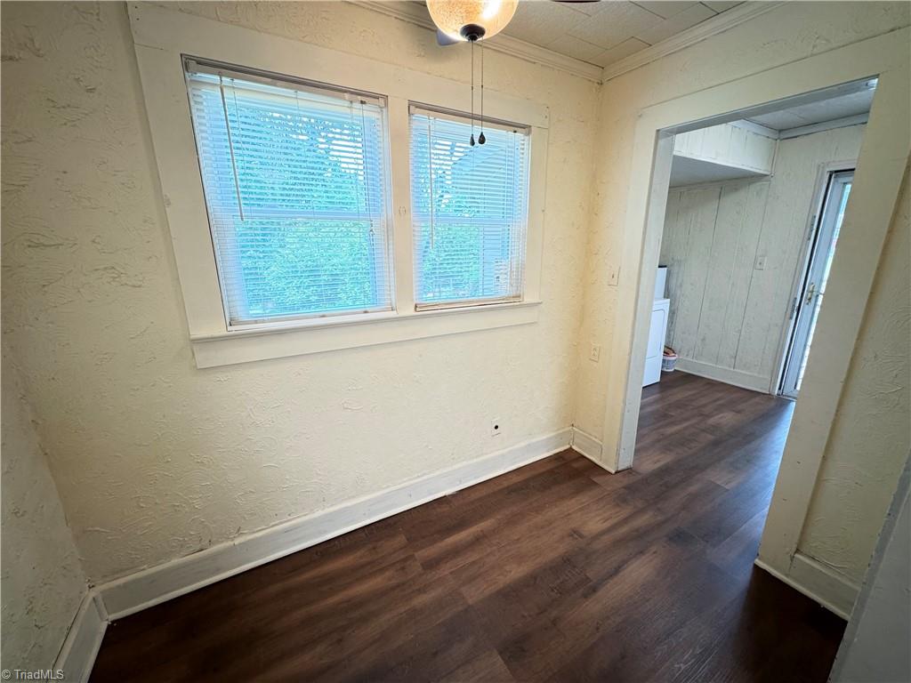 112 Pinnix Street