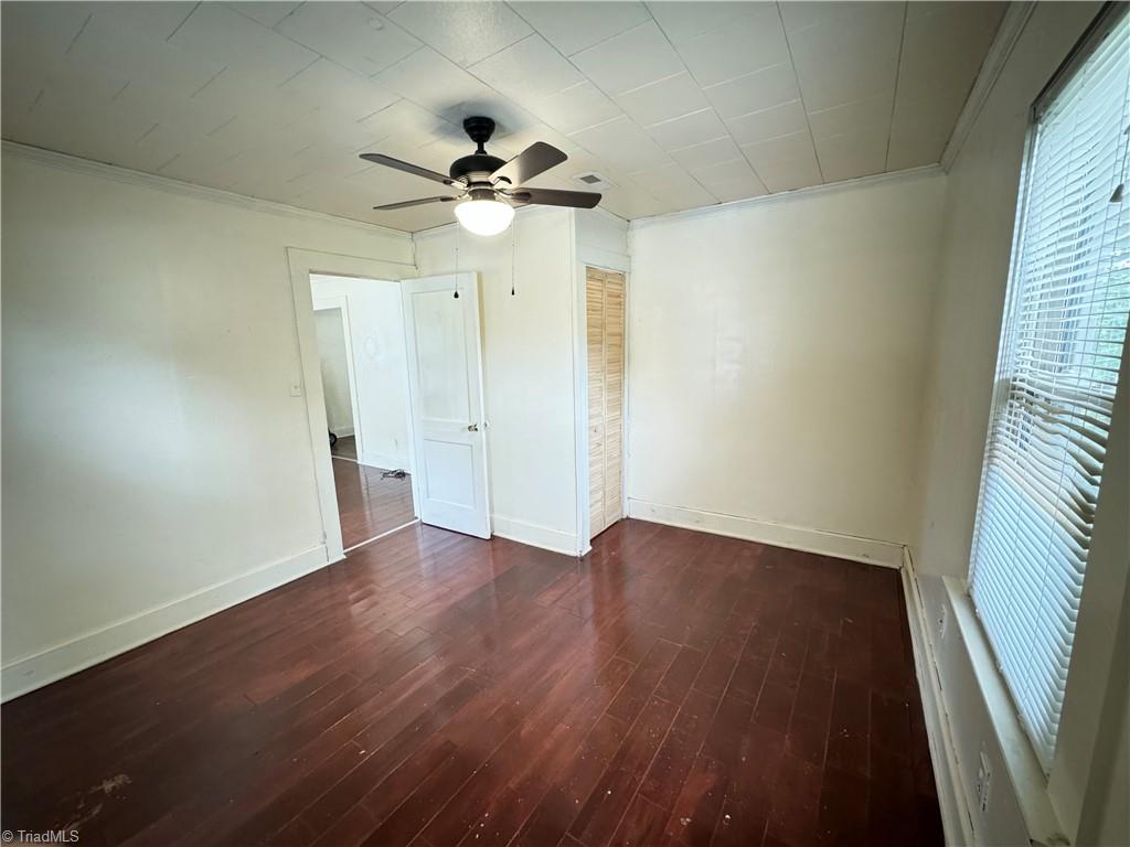 112 Pinnix Street