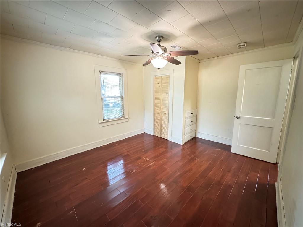 112 Pinnix Street