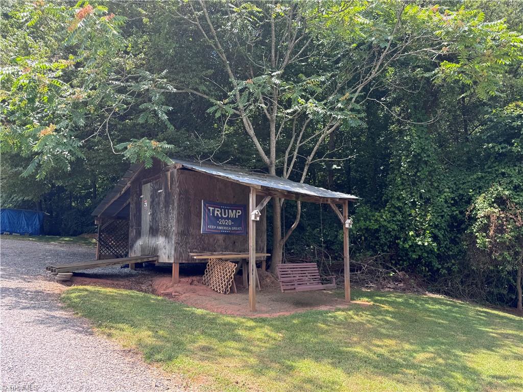 2611 Tritt Lane