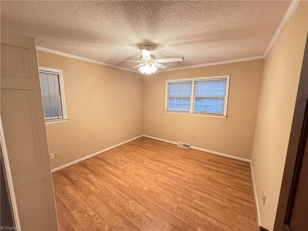 160 Valleybrook Drive