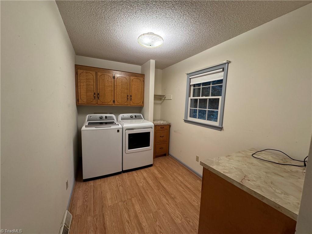 160 Valleybrook Drive