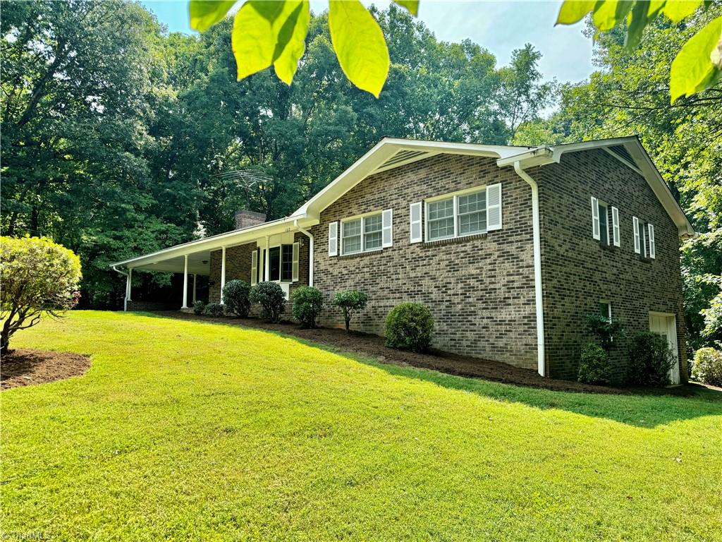 160 Valleybrook Drive