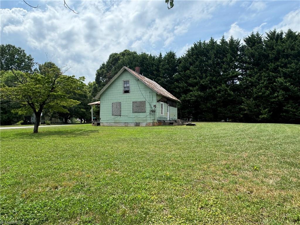 2493 Old Highway 21
