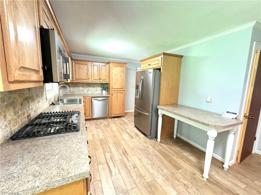145 Timberlake Trail
