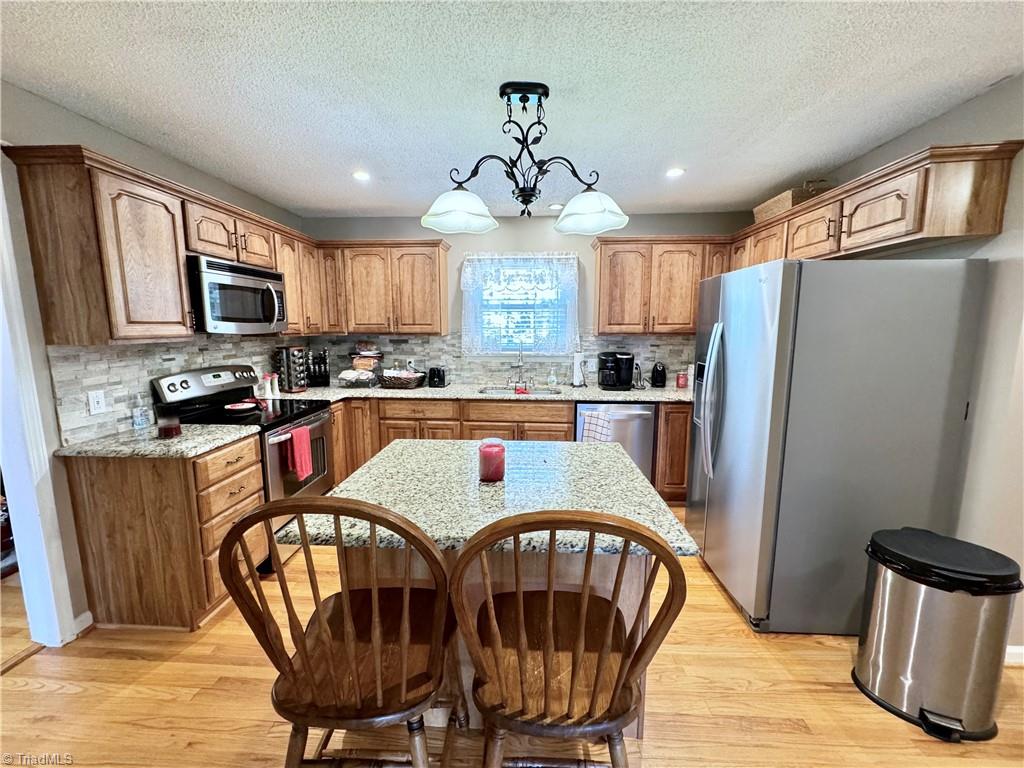 5732 US Highway 21