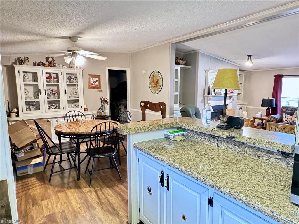 1016 Oak Drive