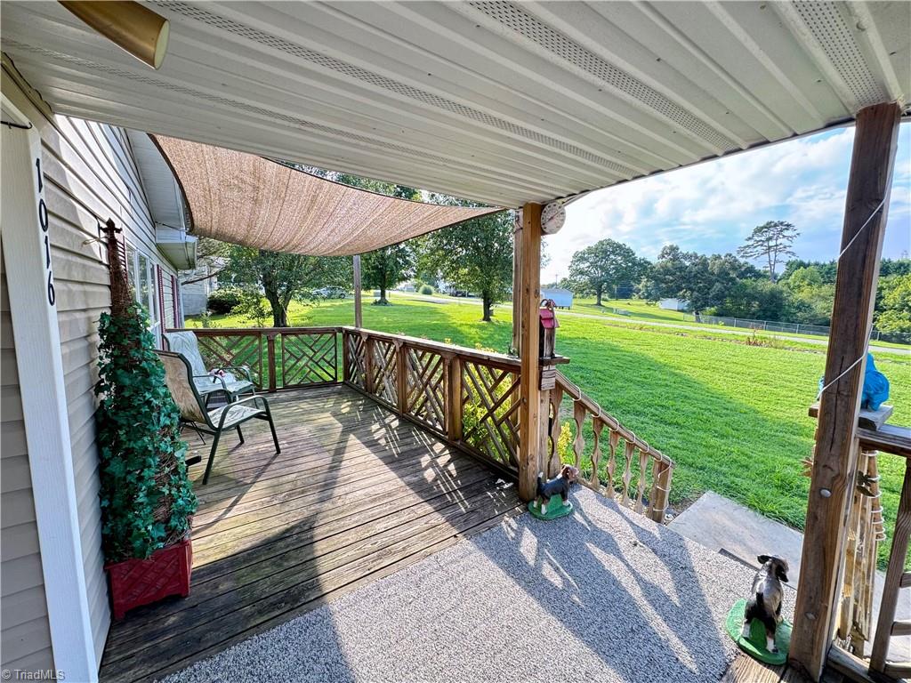 1016 Oak Drive