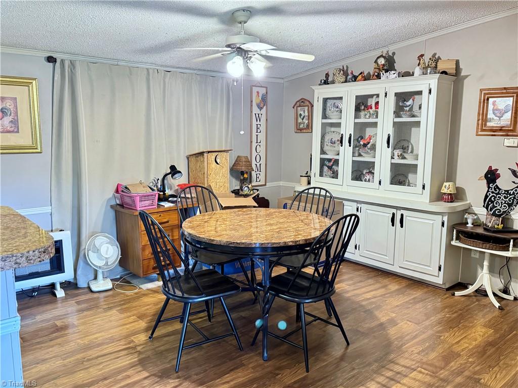 1016 Oak Drive