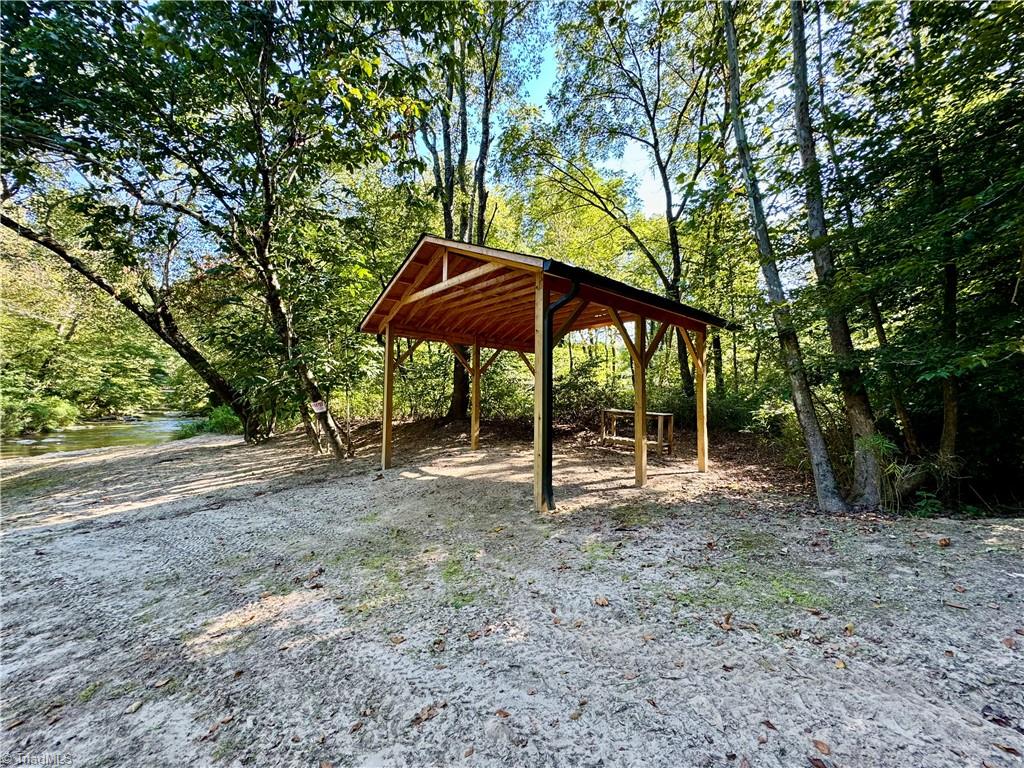 310 Shumate Mountain Road