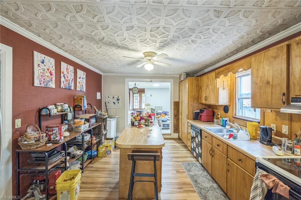 143 N Wilson Road