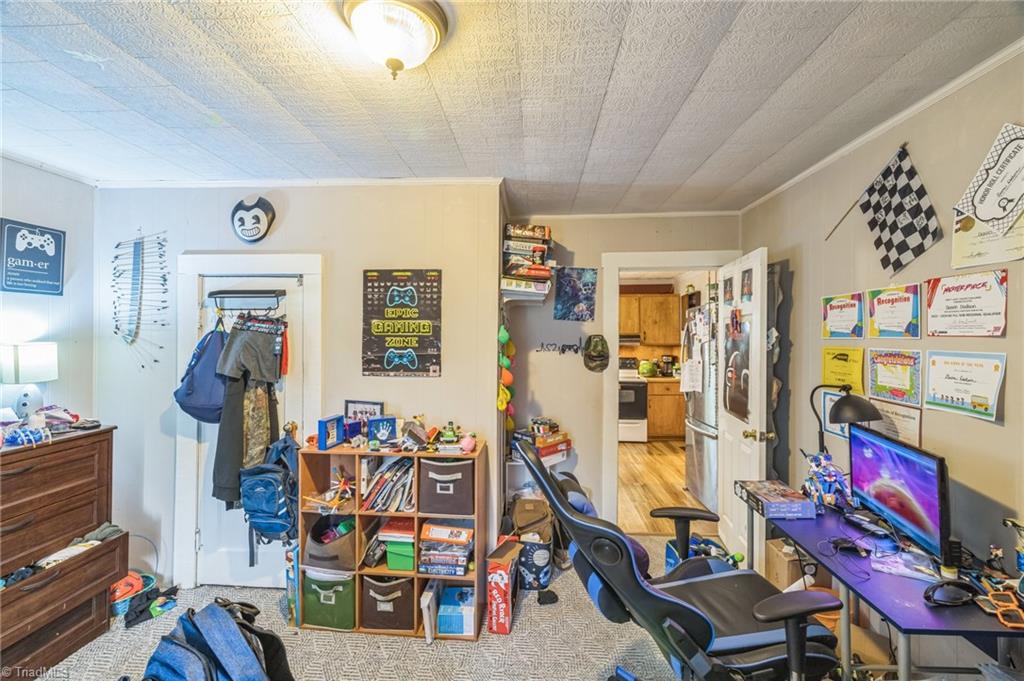 143 N Wilson Road