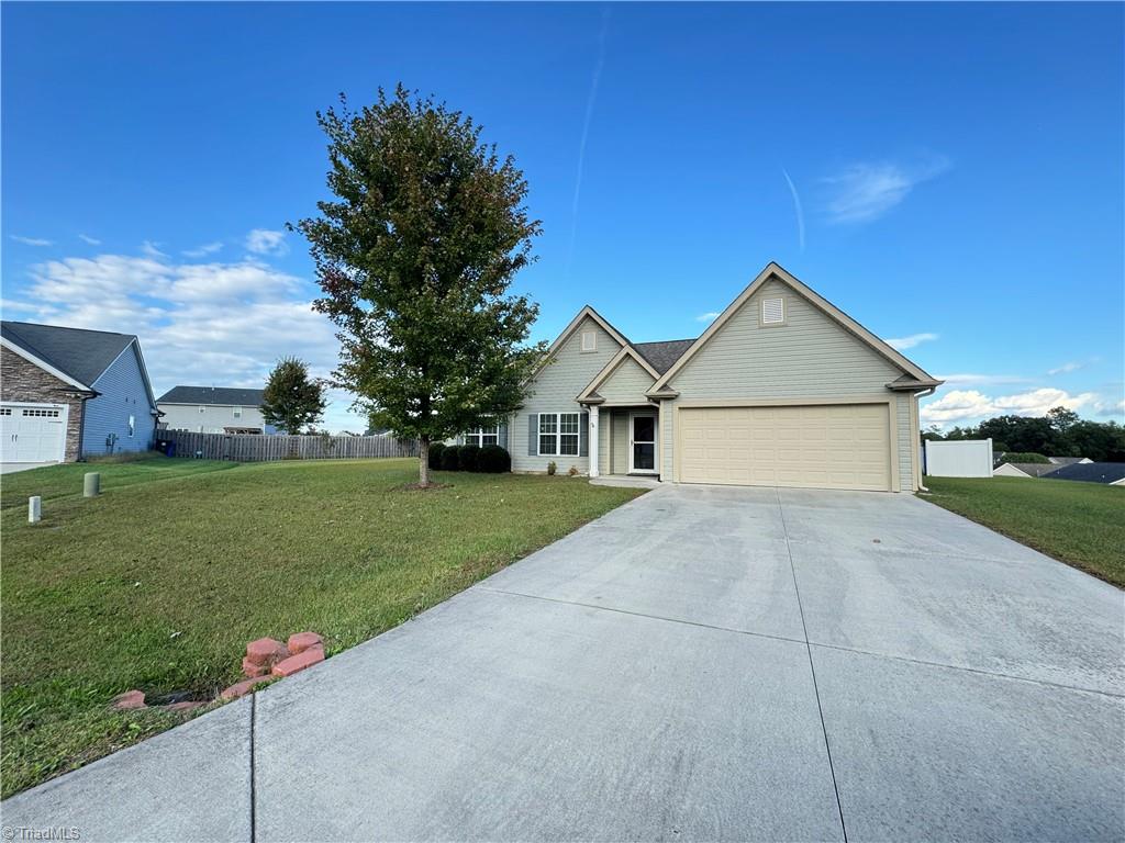 138 Red Cypress Court, Winston-Salem