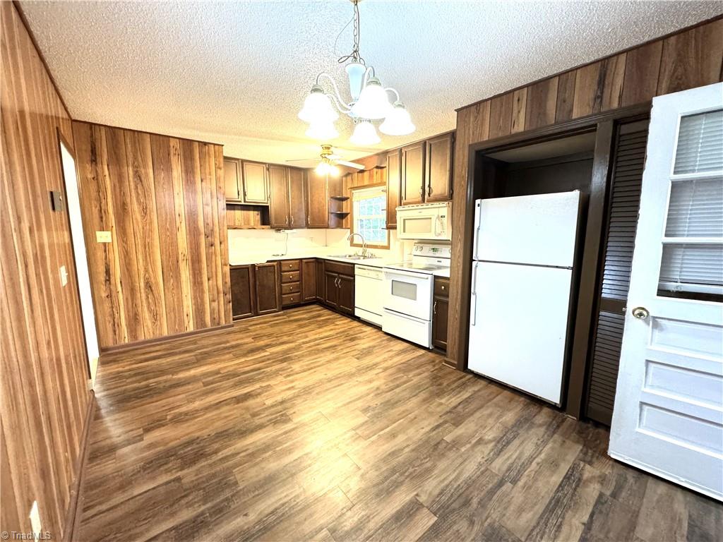 326 Shannon View Street