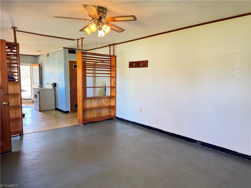 1821 Pleasant Ridge Road
