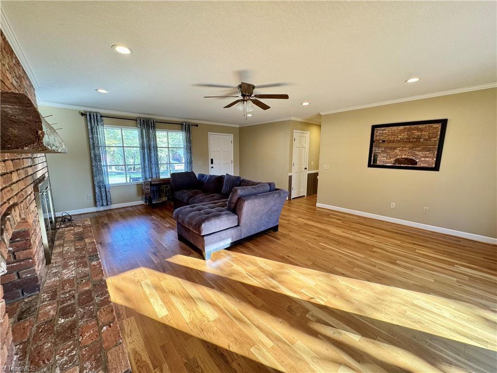150 River View Lane