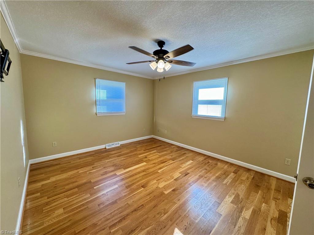 150 River View Lane