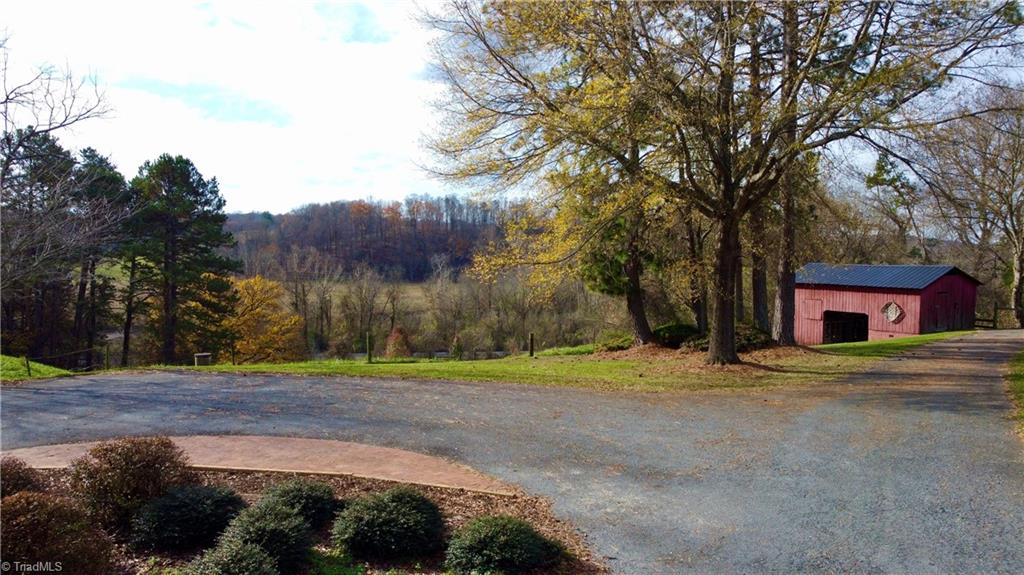 150 River View Lane