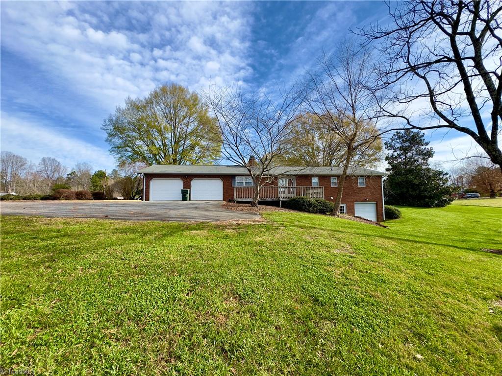 150 River View Lane