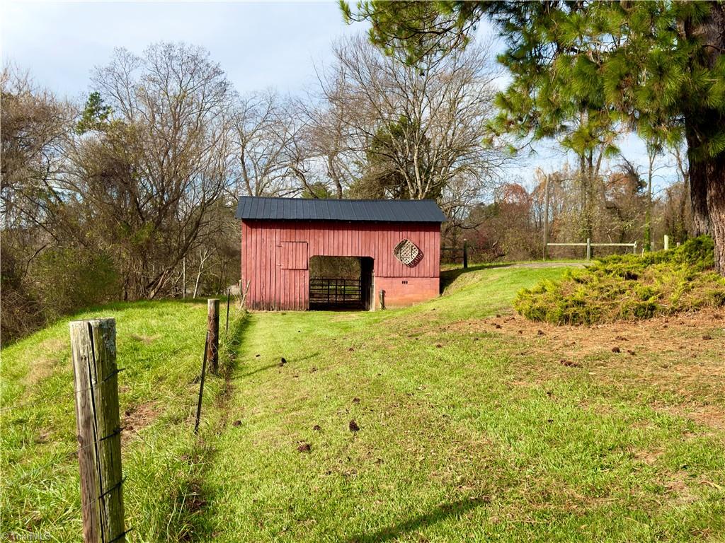 150 River View Lane