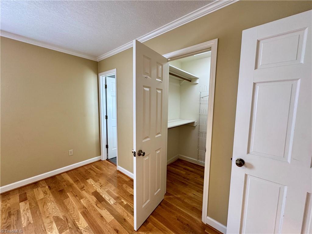 150 River View Lane