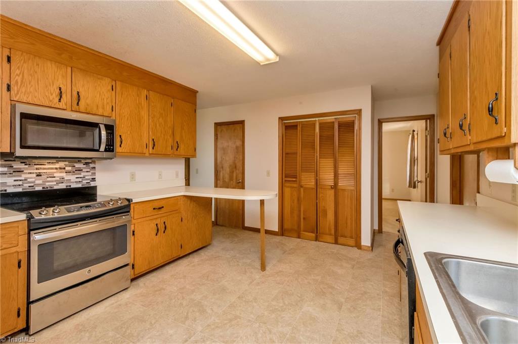 2468 Zephyr Mountain Park Road