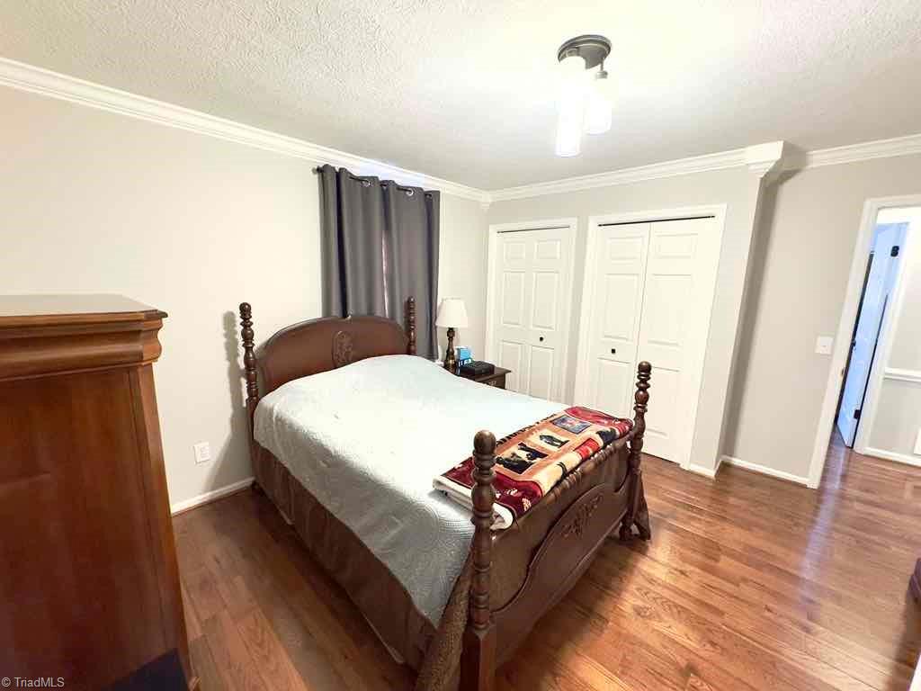5103 White Plains Road