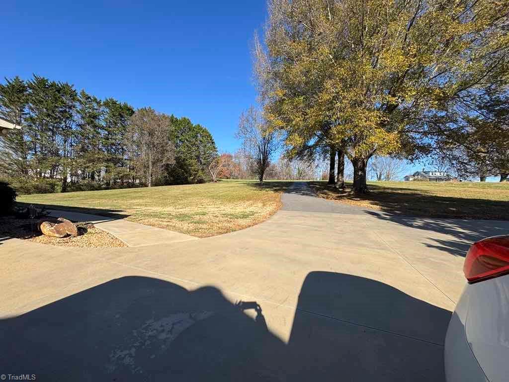 5103 White Plains Road