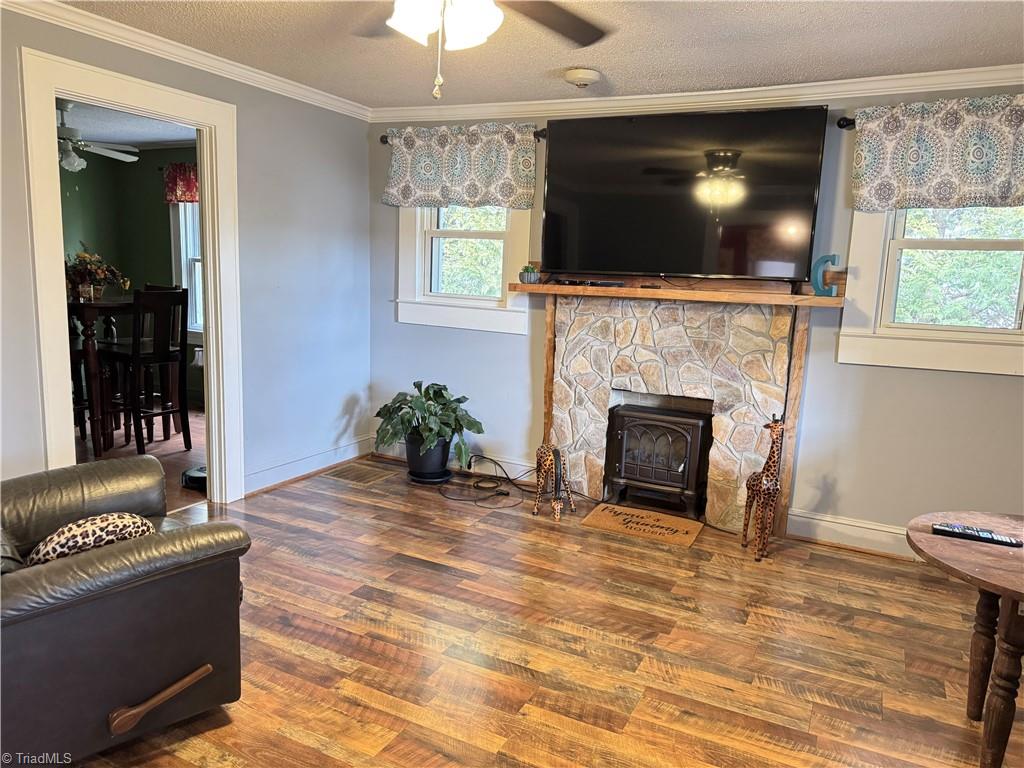 4325 Wilhelm Road