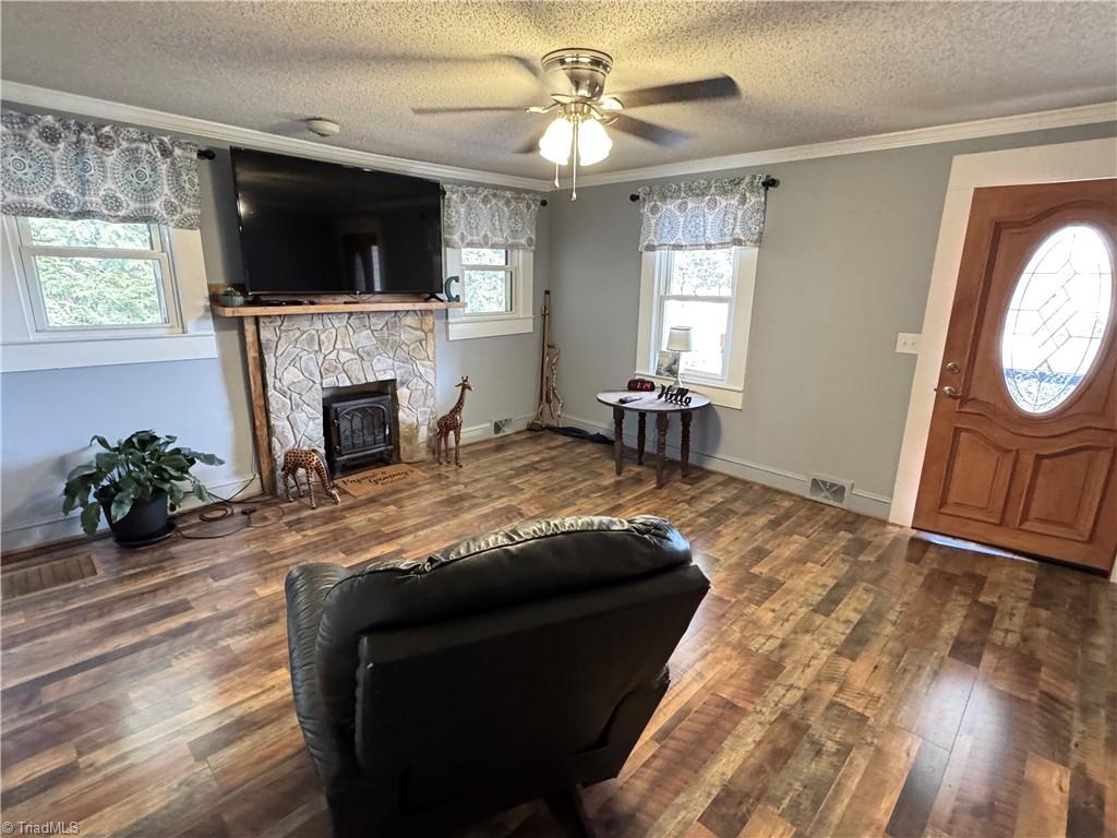 4325 Wilhelm Road