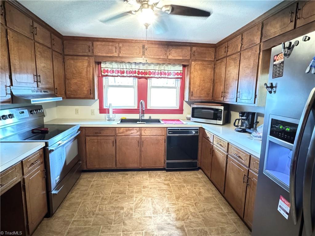 4325 Wilhelm Road