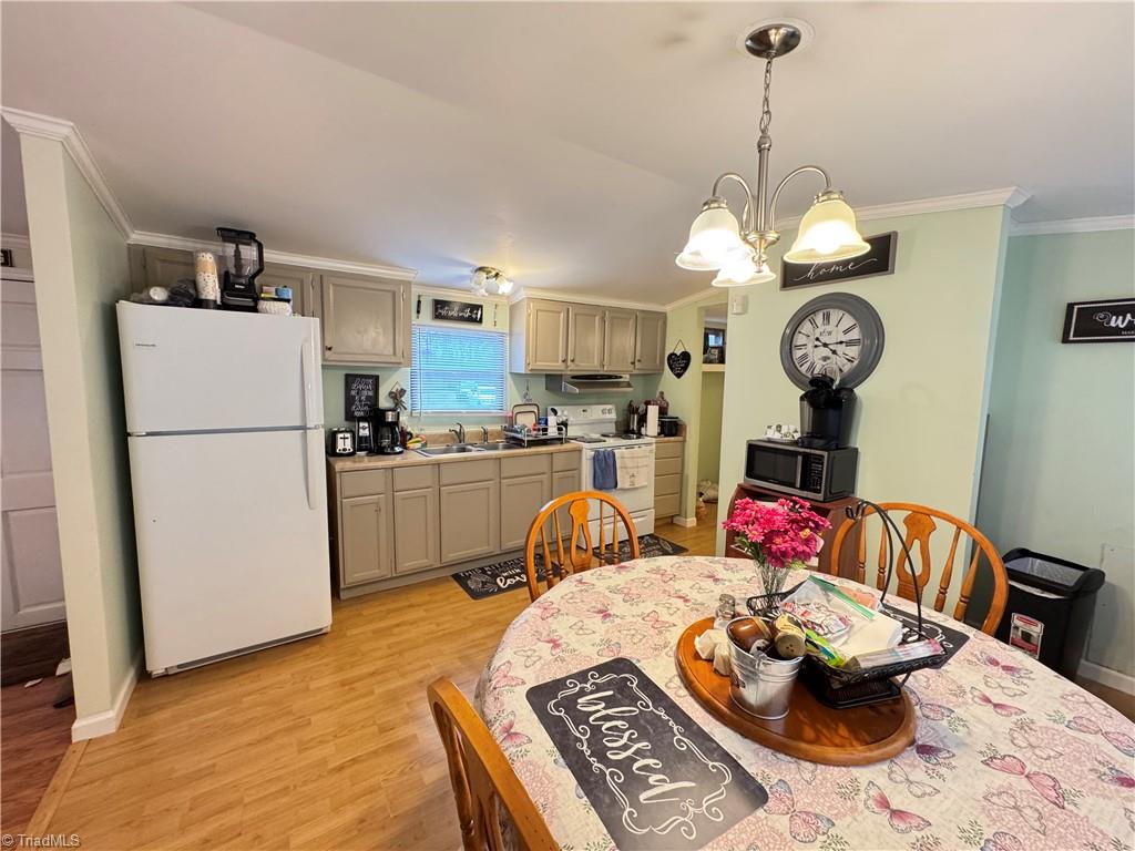 429 Wayne Marshall Road