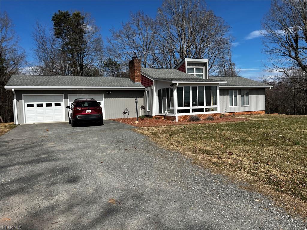 125 Edwards Farm Lane