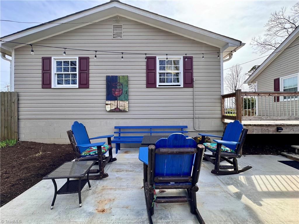 122 Arnold Avenue