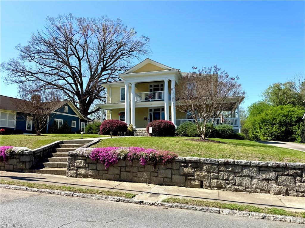 311 Cherry Street