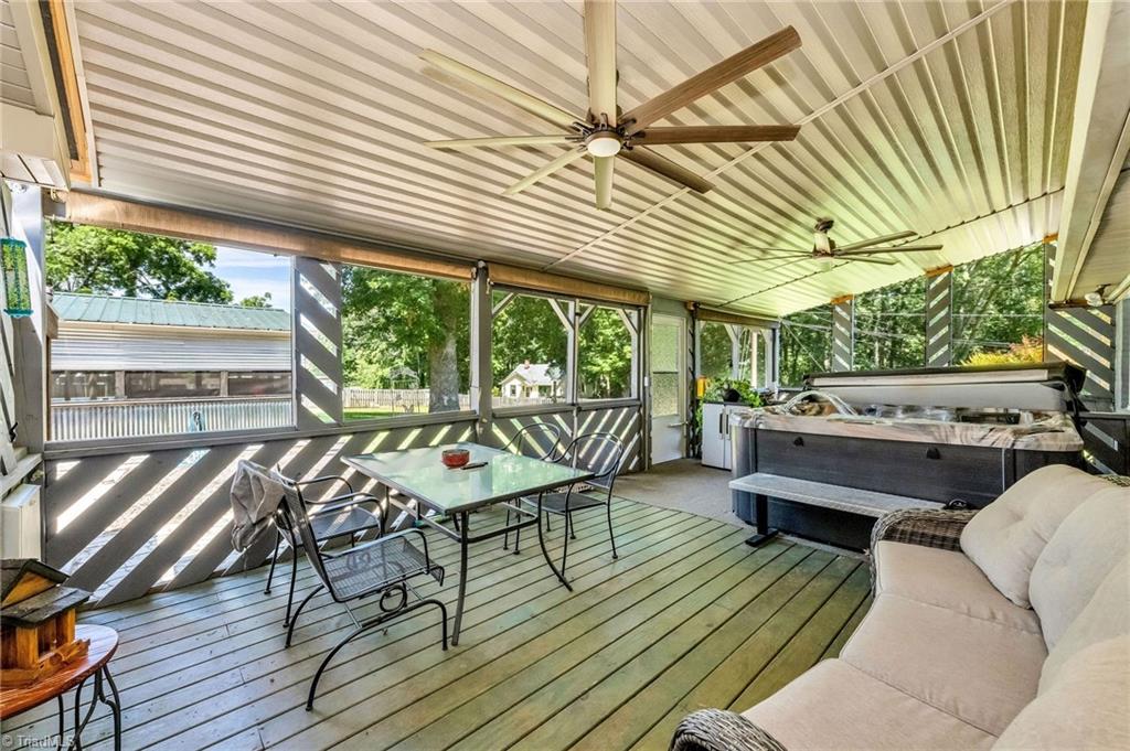 2146 Brushy Mountain Road