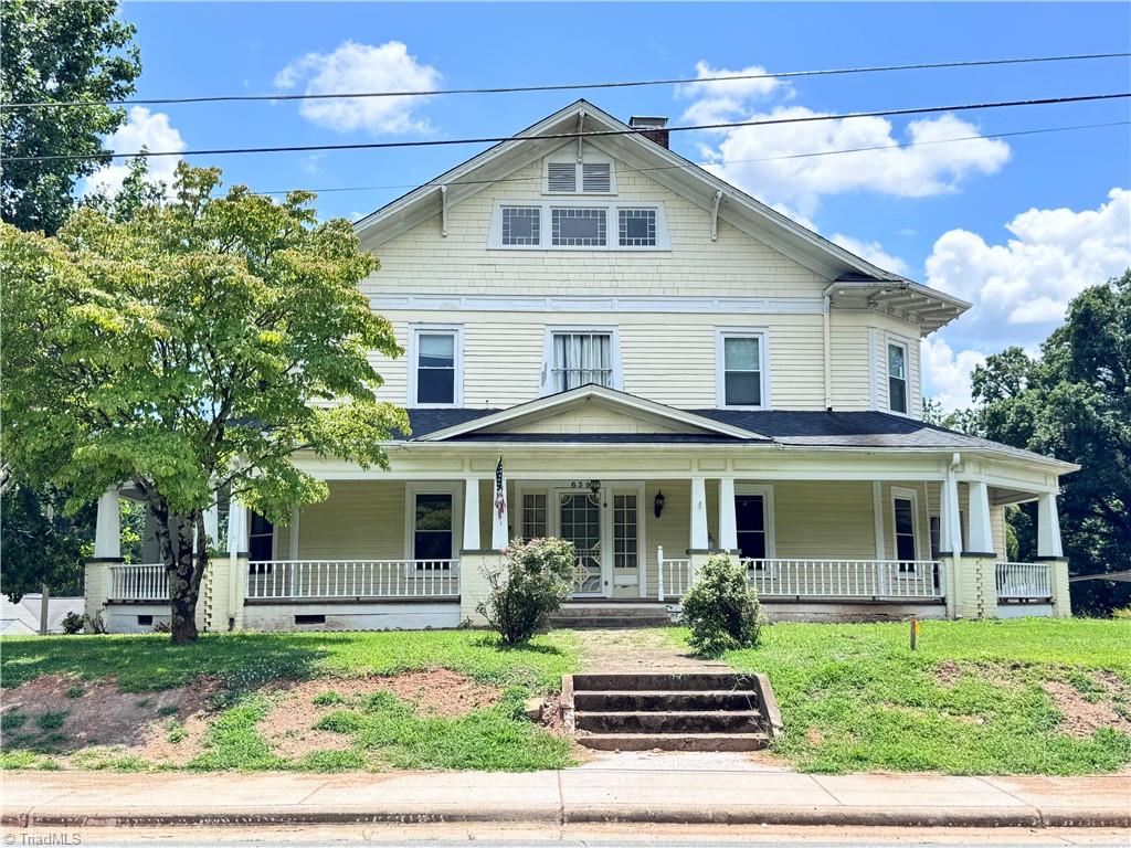 639 Elk Spur Street