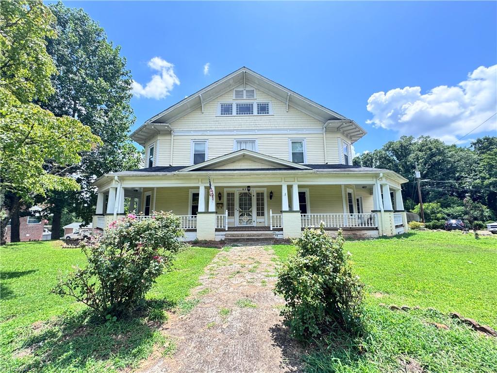 639 Elk Spur Street
