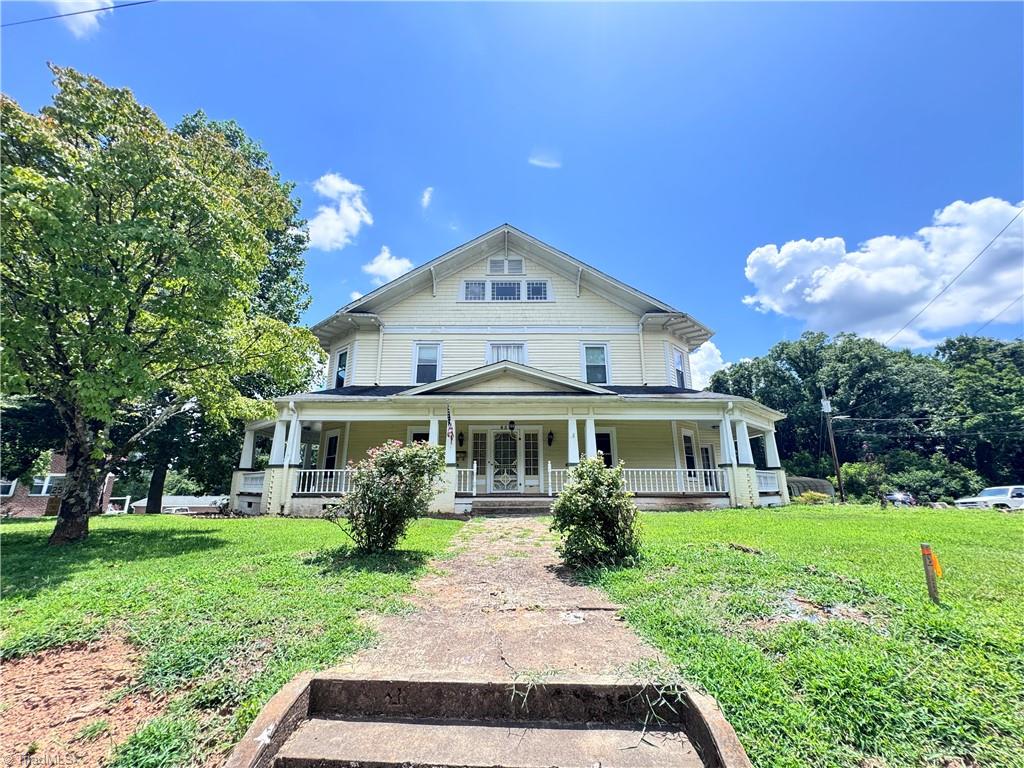 639 Elk Spur Street