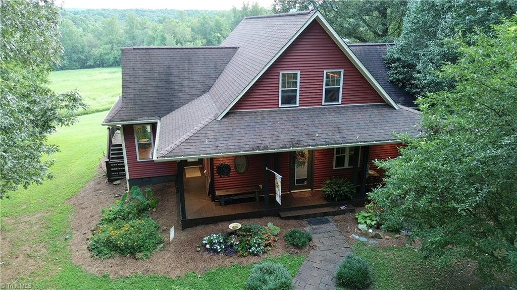 7422 Wilkes Yadkin Road