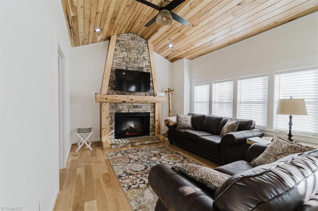 440 Old Railroad Grade Road