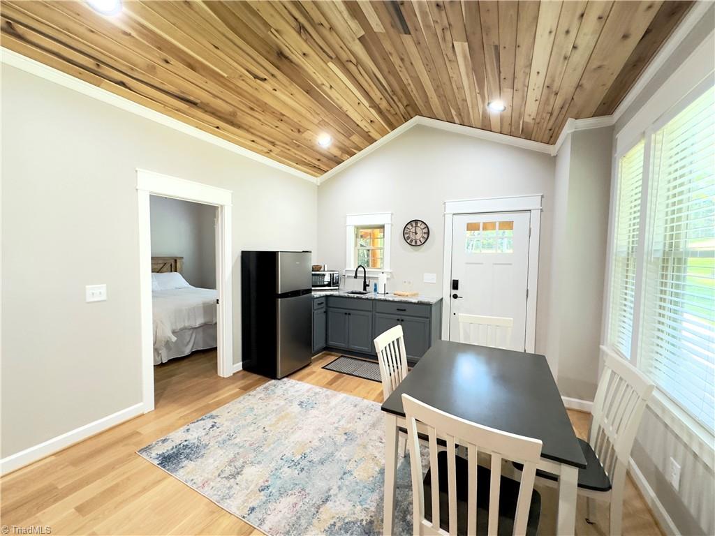 440 Old Railroad Grade Road